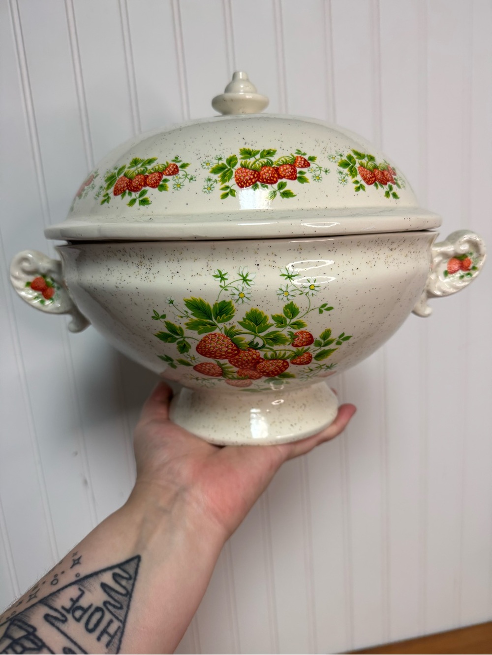 Vintage-Style Cream Ceramic Covered Tureen with Strawberry Motif